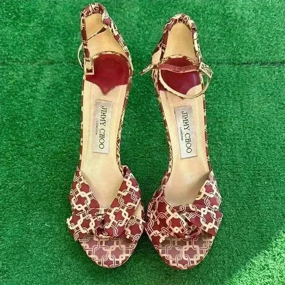 Jimmy Choo - Picture 1 of 6